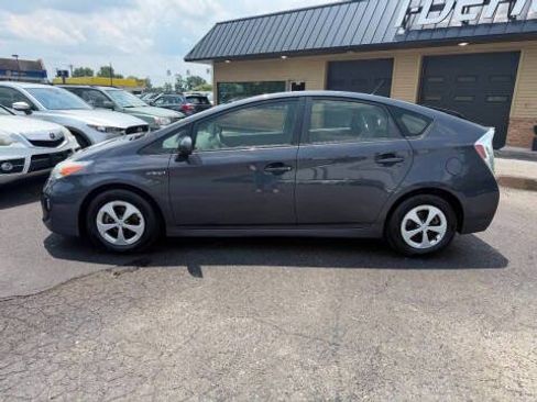 Used 2014 Toyota Prius Two FWD image 13