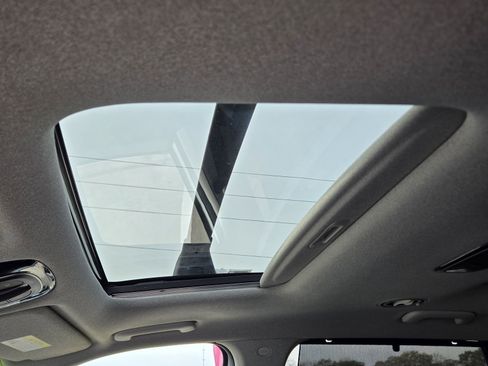 Used 2022 Hyundai Palisade Limited image 24