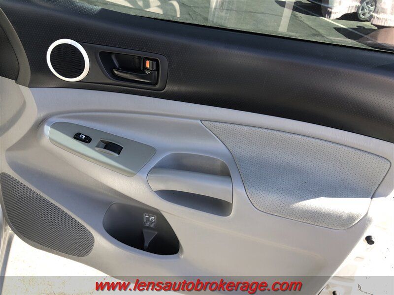 Used 2010 Toyota Tacoma 2WD Access Cab w/ SR5 Pkg #2 image 17