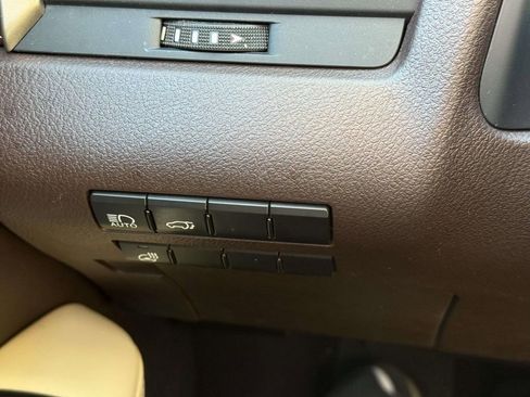 Used 2019 Lexus RX 350 Premium image 23