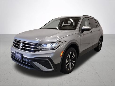 Certified 2023 Volkswagen Tiguan S AWD/4WD image 2