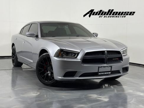 Used 2013 Dodge Charger Police RWD image 1