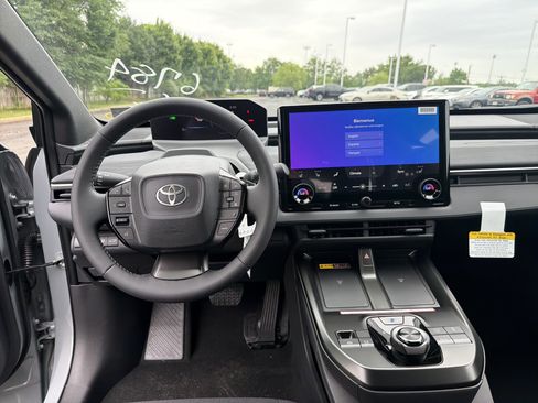 New 2026 Toyota C-HR AWD/4WD image 14