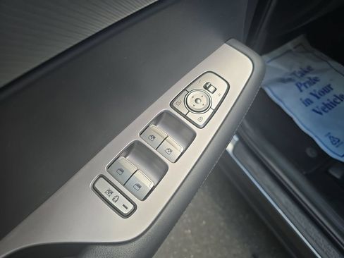 Certified 2025 Hyundai Palisade SE AWD/4WD image 11