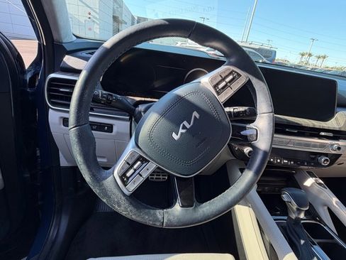 Certified 2024 Kia Telluride SX Prestige AWD/4WD image 11