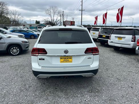 Used 2019 Volkswagen Atlas SE image 18