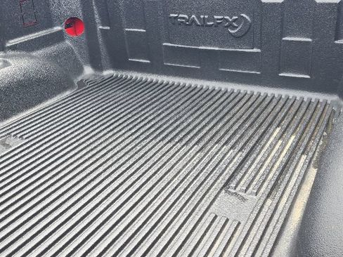 Used 2023 Ford F150 XLT AWD/4WD image 13