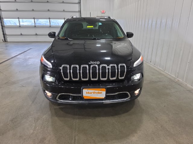 Used 2018 Jeep Cherokee Limited AWD/4WD image 3
