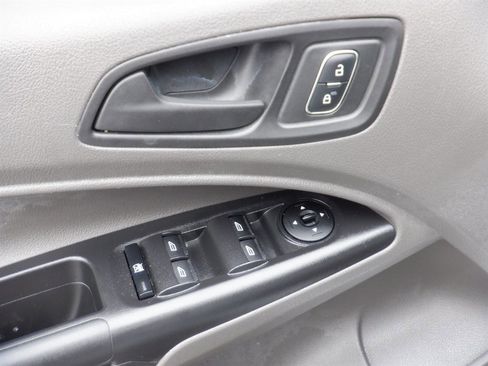 Used 2022 Ford Transit Connect XL image 27