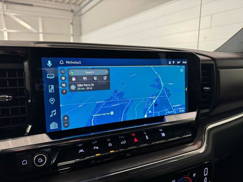 Used 2024 Chevrolet Silverado 1500 High Country image 25