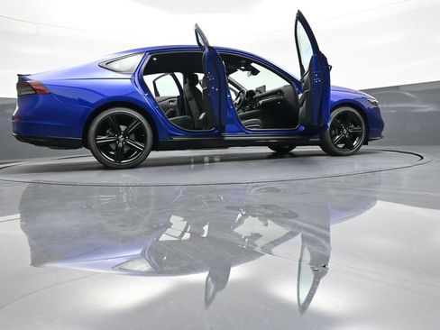 Certified 2023 Honda Accord Sport image 46