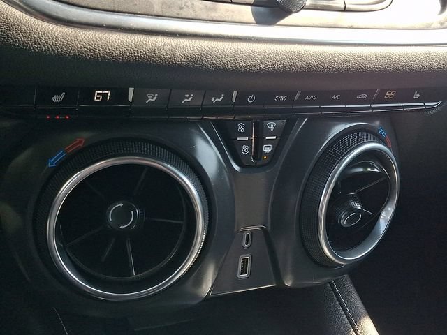 Certified 2024 Chevrolet Blazer LT w/ Convenience Package AWD/4WD image 15