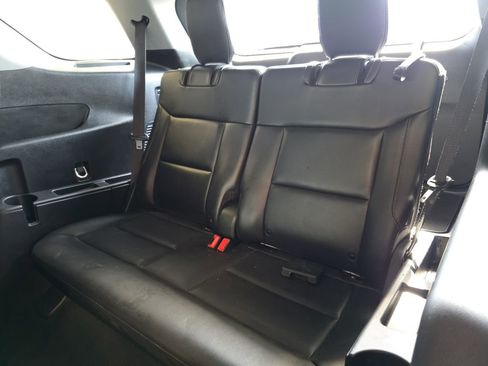 Used 2023 Ford Explorer XLT w/ Equipment Group 202A image 29