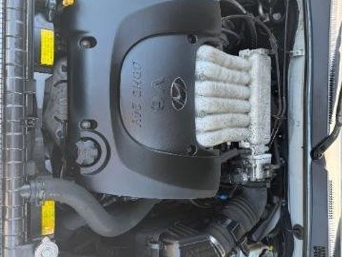 Used 2005 Hyundai Sonata GLS FWD image 10