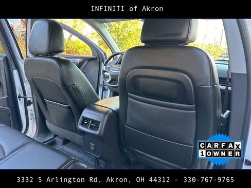 Used 2022 GMC Terrain SLT w/ LPO, Floor Liner Package image 32