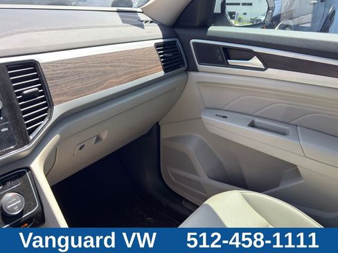 Used 2022 Volkswagen Atlas SE AWD/4WD image 19