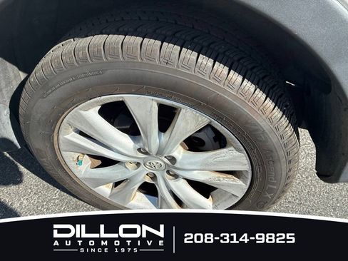 Used 2015 Toyota RAV4 Limited AWD/4WD image 10