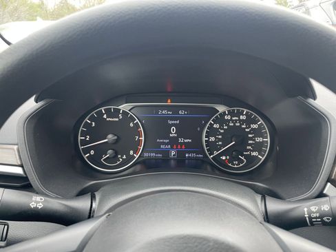 Used 2025 Nissan Altima 2.5 SV image 39