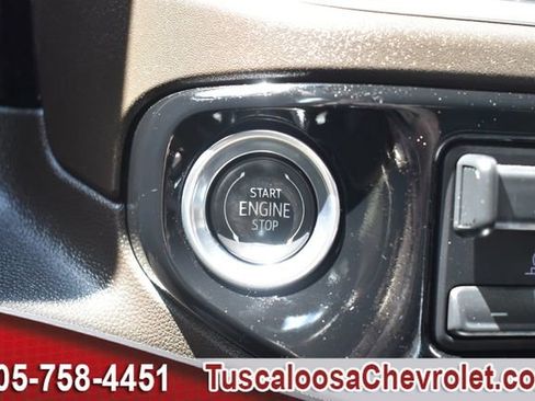 Used 2025 Chevrolet Silverado 1500 LTZ AWD/4WD image 40