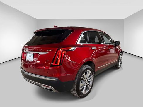 Used 2024 Cadillac XT5 Premium Luxury AWD/4WD image 5