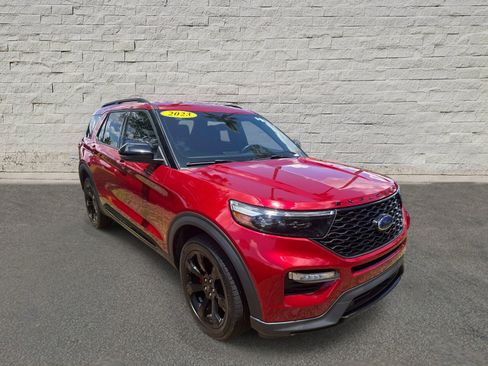 Used 2023 Ford Explorer ST w/ Equipment Group 401A AWD/4WD image 3