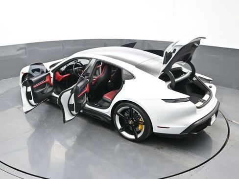 Certified 2020 Porsche Taycan Turbo S image 29