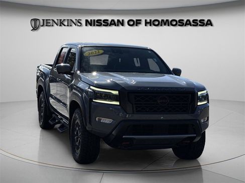 Certified 2022 Nissan Frontier PRO-4X w/ Pro-4X Premium Package image 2