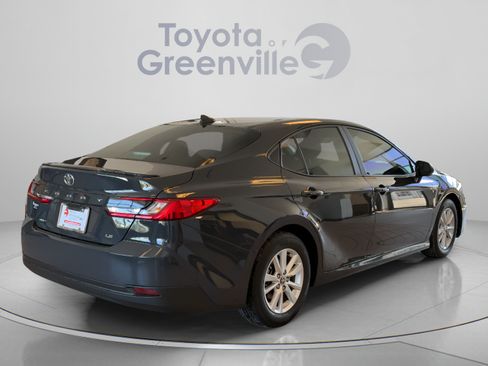 Used 2025 Toyota Camry LE w/ Convenience Package FWD image 6