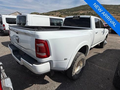 Used 2022 RAM 3500 Laramie AWD/4WD image 5