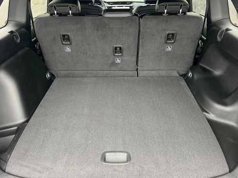 New 2026 Jeep Grand Cherokee Altitude image 15