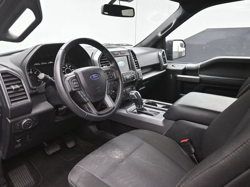 Used 2020 Ford F150 XLT w/ Equipment Group 302A Luxury RWD image 19