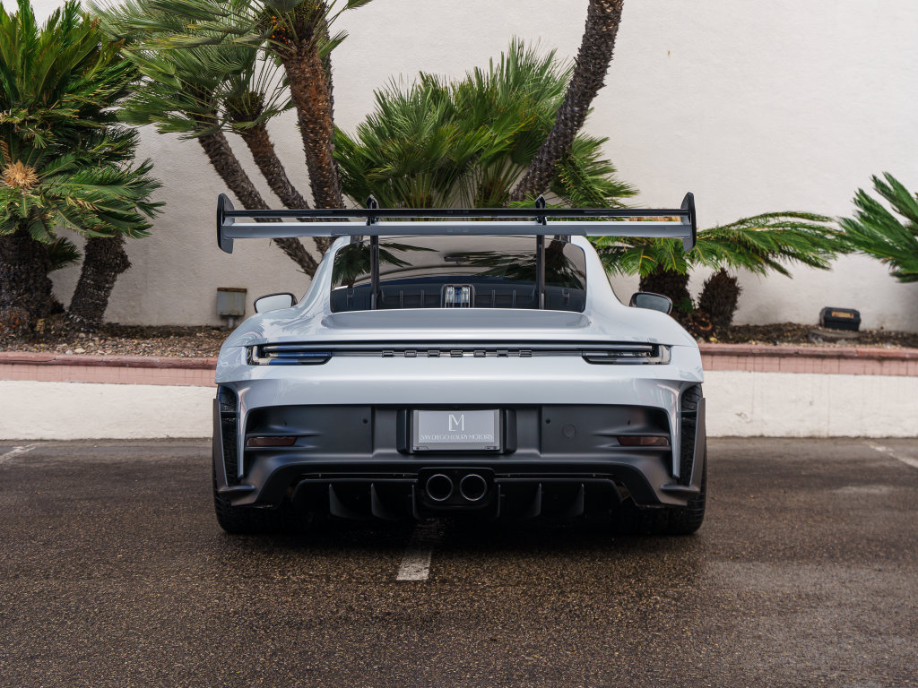 Used 2024 Porsche 911 GT3 RS RWD image 4