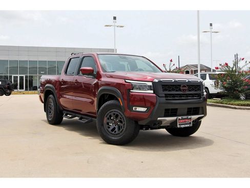 Used 2025 Nissan Frontier PRO-4X w/ Pro Convenience Package AWD/4WD image 1