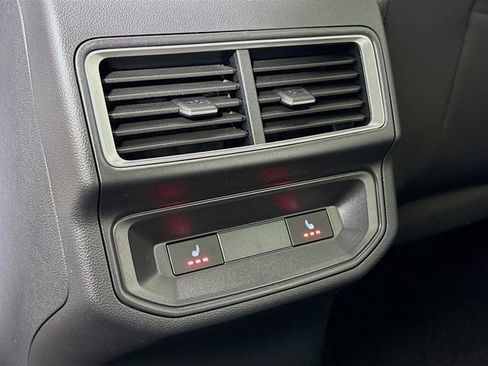 New 2026 Volkswagen Atlas Cross Sport SEL Premium R-Line image 26