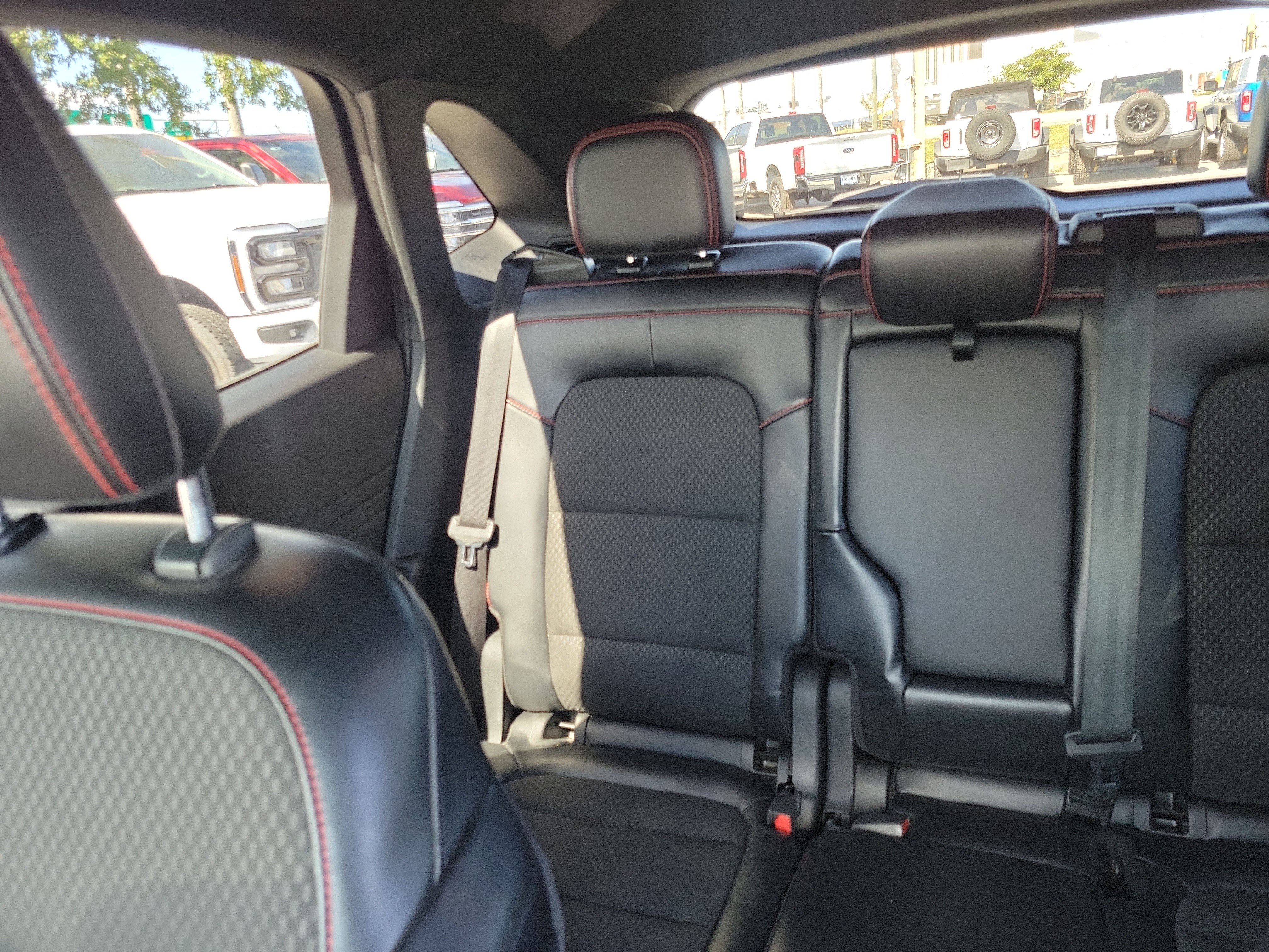 Used 2024 Ford Escape ST-Line FWD image 10