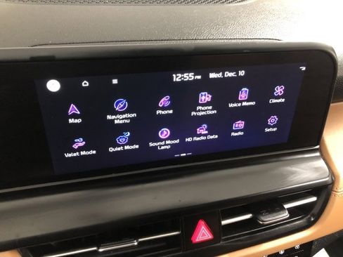 Used 2024 Kia Seltos EX image 31