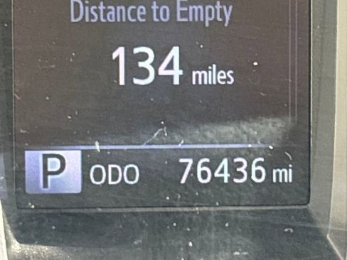 Used 2017 Toyota Tacoma SR5 image 21