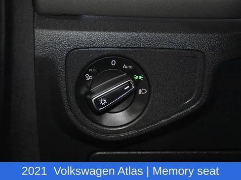 Used 2021 Volkswagen Atlas SEL Premium image 9