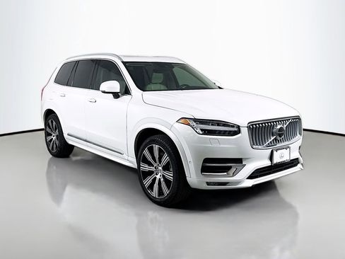 Used 2021 Volvo XC90 T6 Inscription w/ Advanced Package image 3