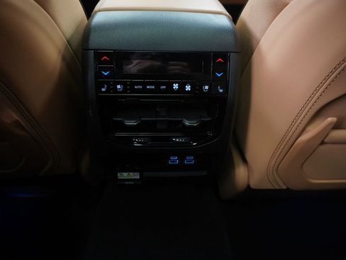 Certified 2025 Jeep Grand Cherokee L Summit AWD/4WD image 34