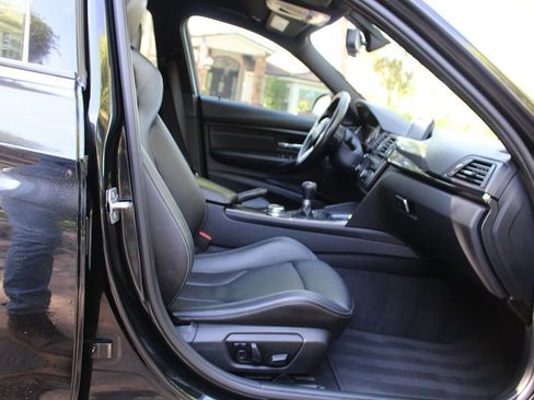 Used 2015 BMW M3 Sedan RWD image 20