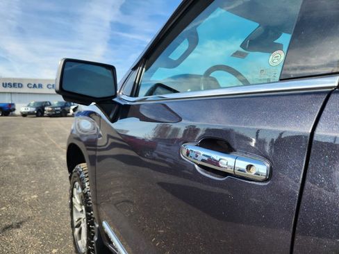 Used 2022 Chevrolet Silverado 1500 High Country image 40