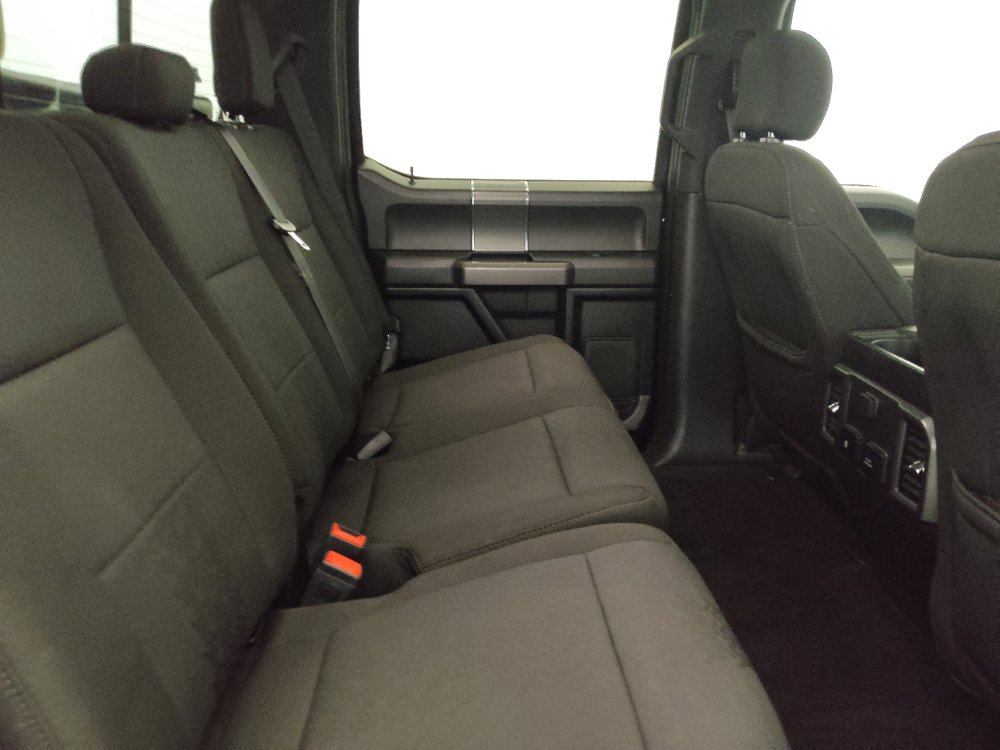 Used 2019 Ford F150 XLT w/ Equipment Group 302A Luxury AWD/4WD image 19