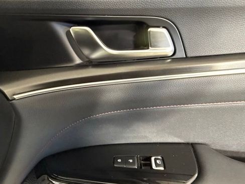 Used 2023 Kia K5 GT image 34