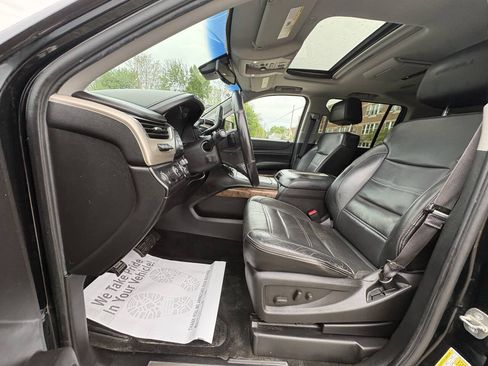 Used 2015 GMC Yukon XL Denali w/ Touring Package AWD/4WD image 28