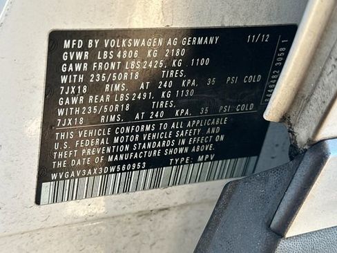 Used 2013 Volkswagen Tiguan S image 3