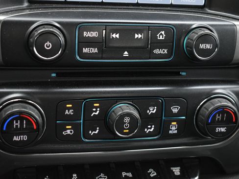 Used 2019 Chevrolet Silverado 3500 LTZ image 30