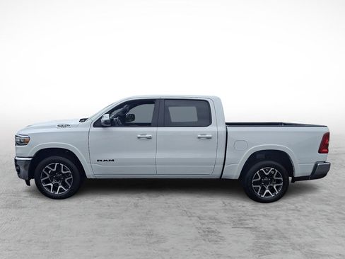 Certified 2025 RAM 1500 Laramie AWD/4WD image 2