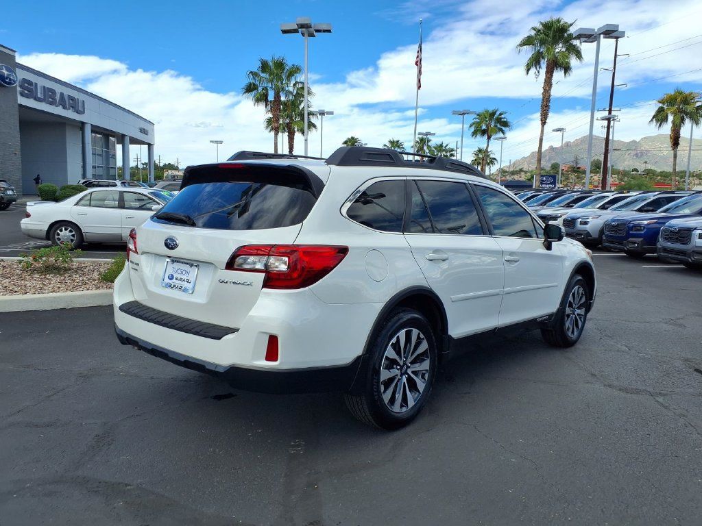 Used 2015 Subaru Outback 2.5i Limited AWD/4WD image 10