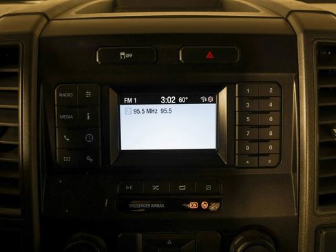 Used 2020 Ford F250 XL w/ Power Equipment Group RWD image 29